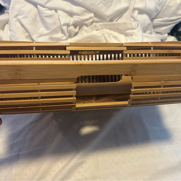 NEW Bamboo Handbag. Never worn - Picture 4 of 7